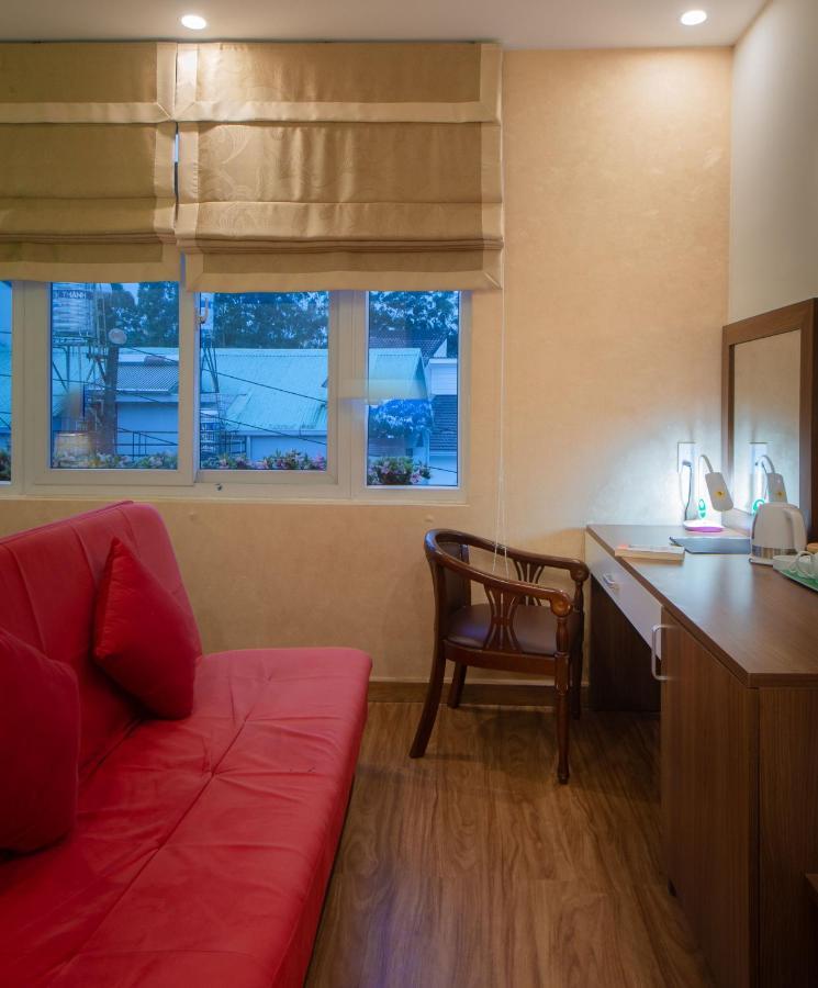 Duy Vinh Hotel Dalat Exterior photo