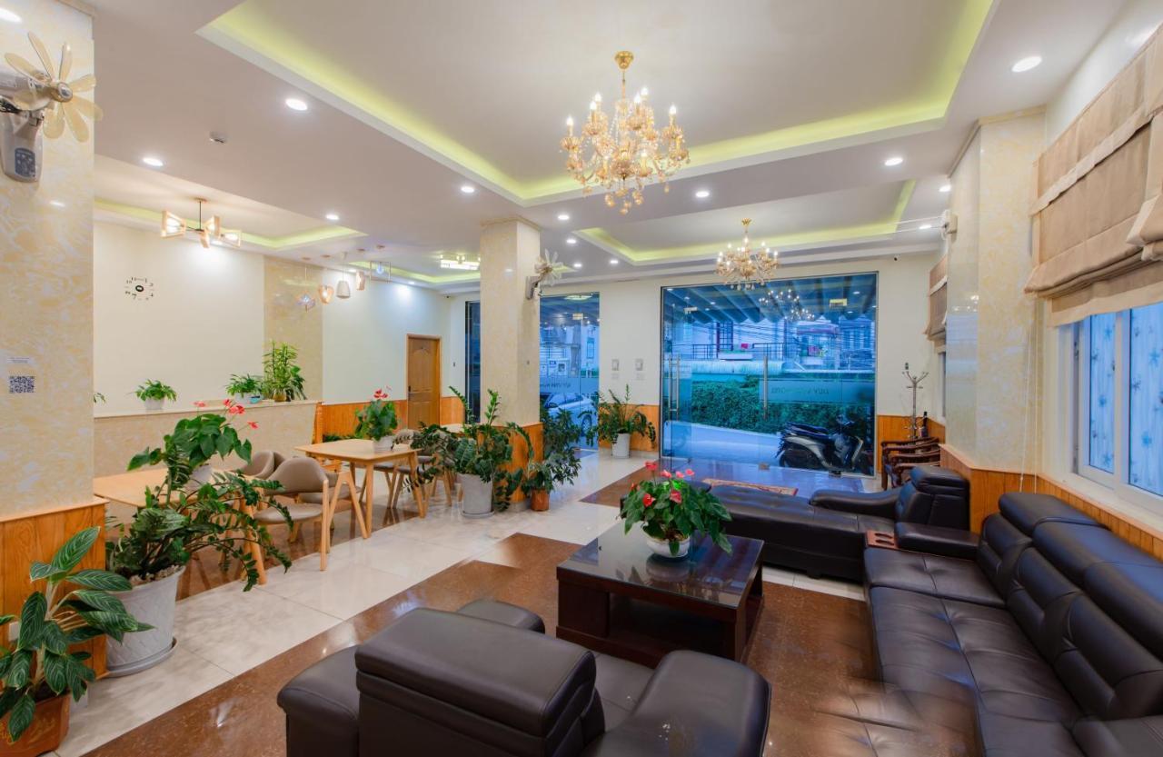 Duy Vinh Hotel Dalat Exterior photo