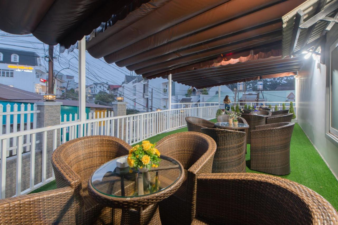 Duy Vinh Hotel Dalat Exterior photo