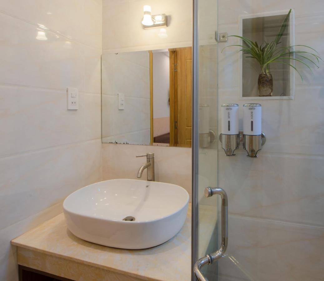 Duy Vinh Hotel Dalat Exterior photo