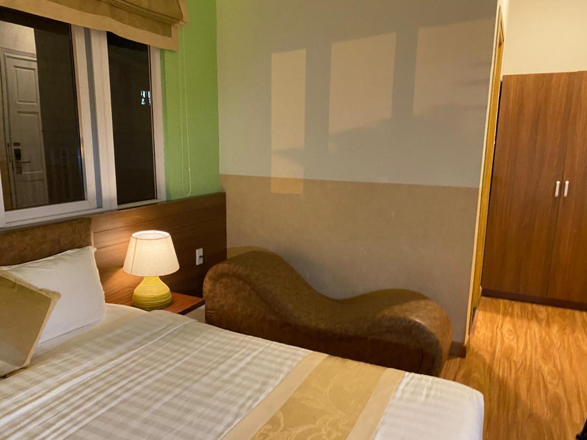 Duy Vinh Hotel Dalat Exterior photo