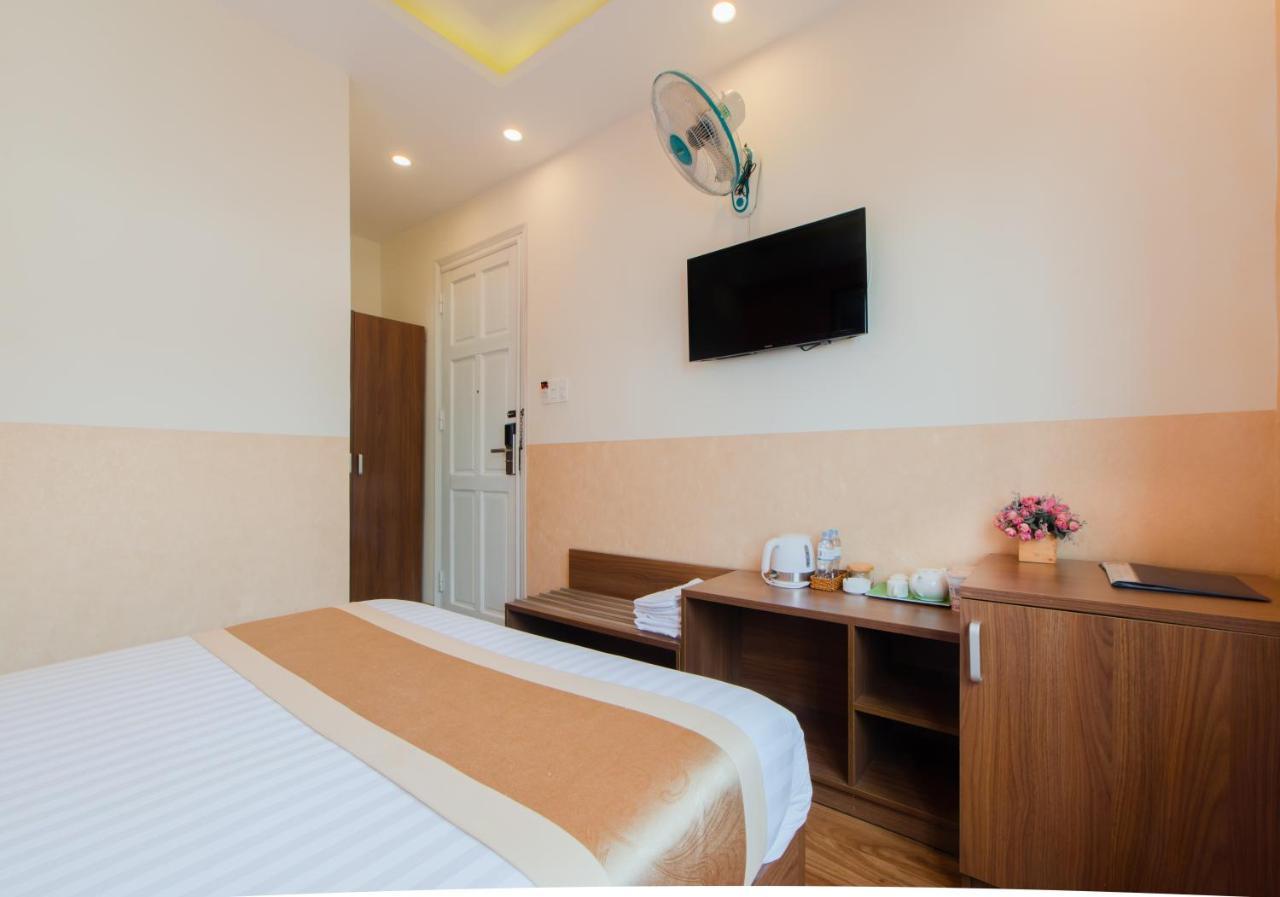 Duy Vinh Hotel Dalat Exterior photo