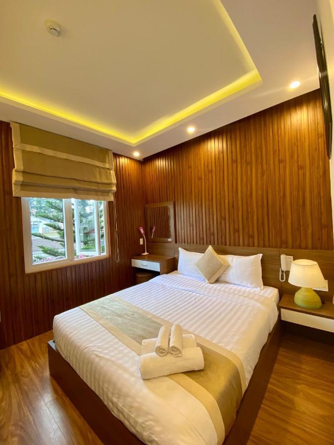Duy Vinh Hotel Dalat Exterior photo